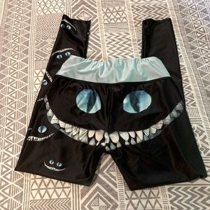 Women’s Cheshire Cat athletic leggings size Medium.